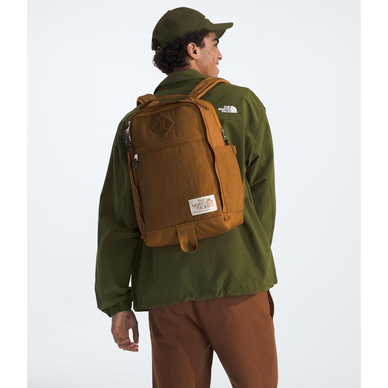 Mochila The North Face Berkeley Daypack 16L Timber Tan