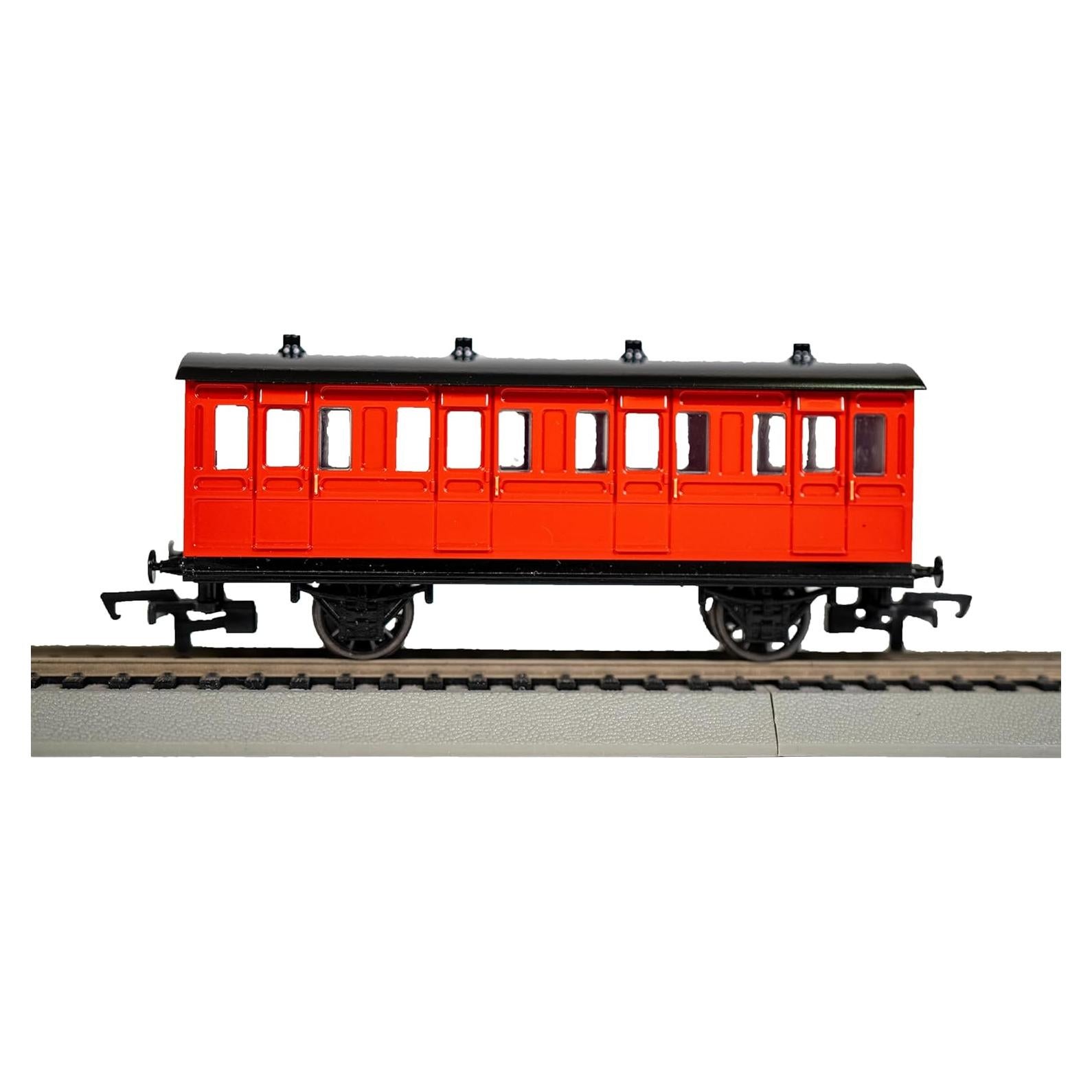 Coach Rojo Thomas y Amigos Bachmann Escala HO 1:87