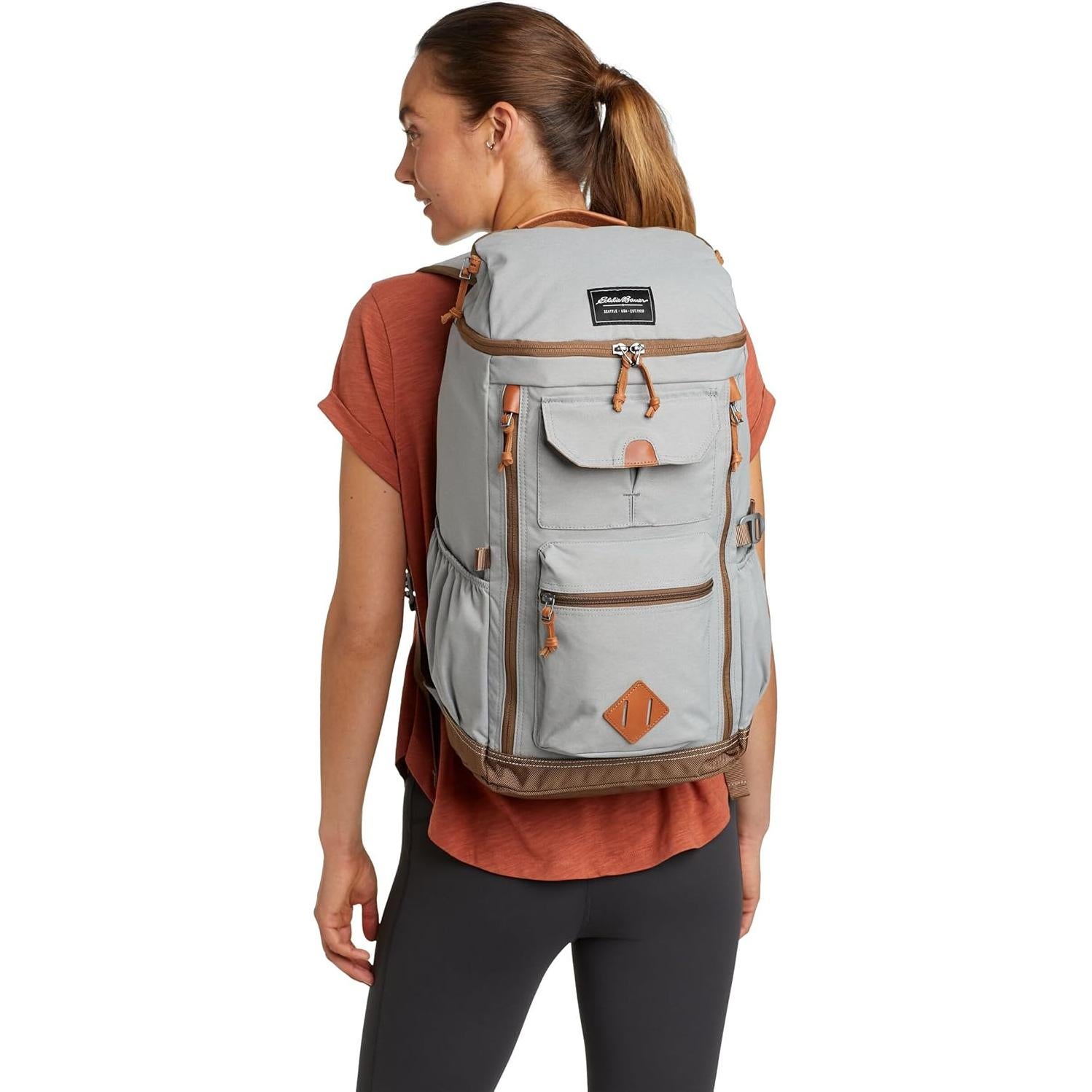 Mochila Eddie Bauer Bygone 30L | Funda para Laptop | Terracota