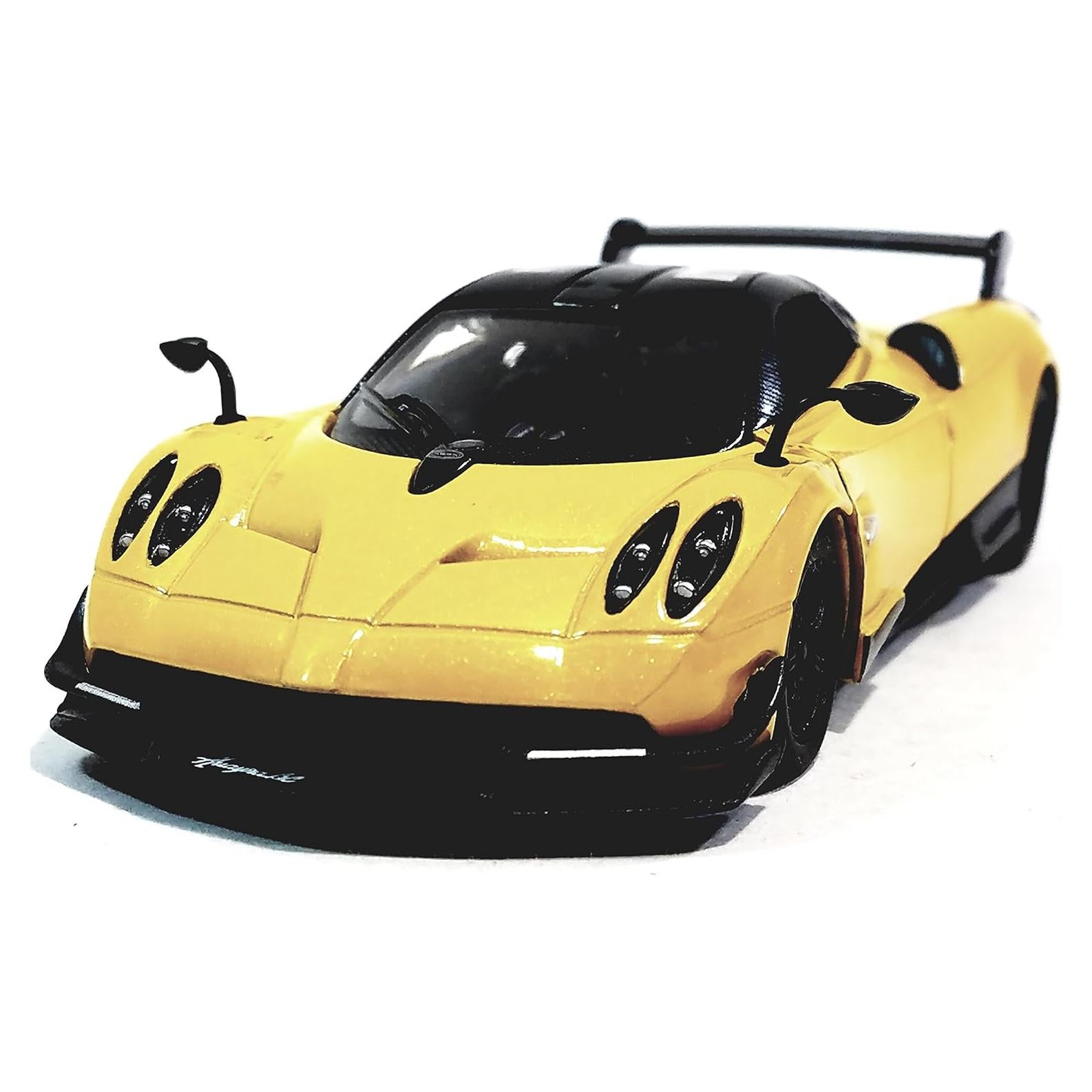 Modelo de Coche Kinsmart Pagani Huayra BC Amarillo 1:38