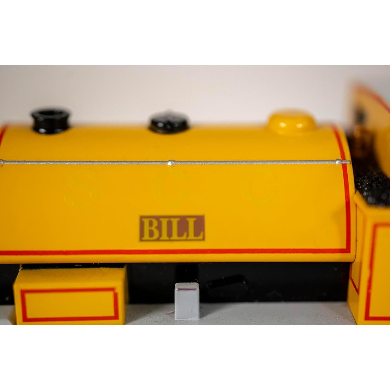 Locomotora Bill Bachmann Thomas y Amigos HO Amarillo