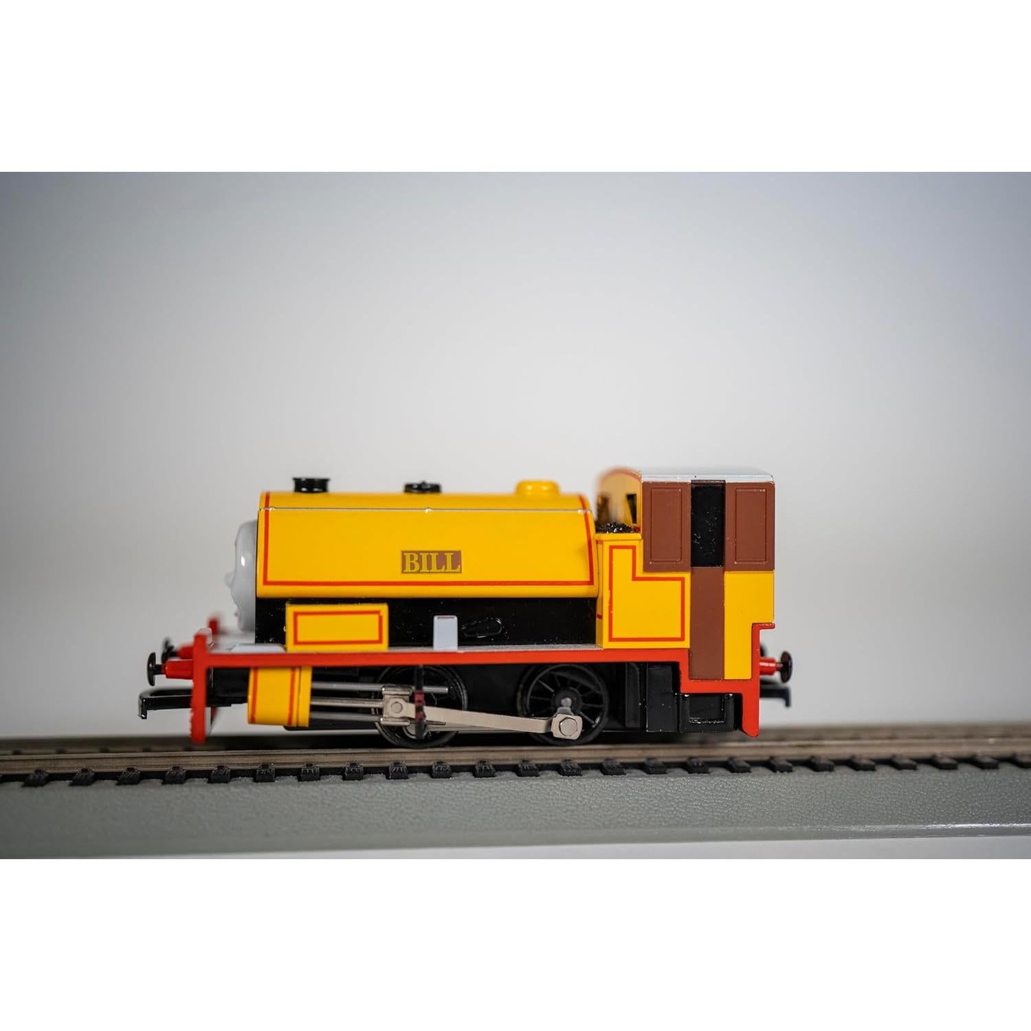 Locomotora Bill Bachmann Thomas y Amigos HO Amarillo