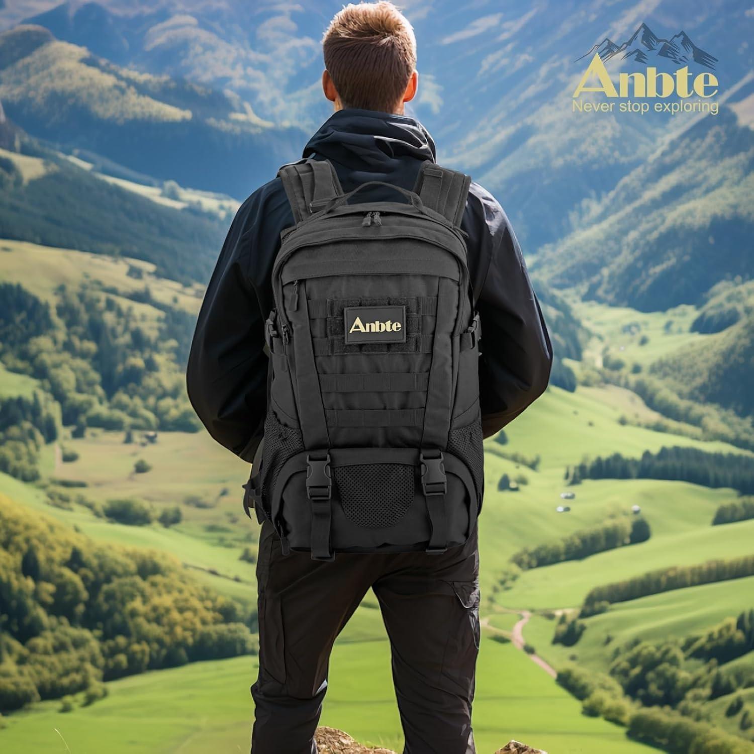 Mochila táctica impermeable Anbte 50L para camping y senderismo