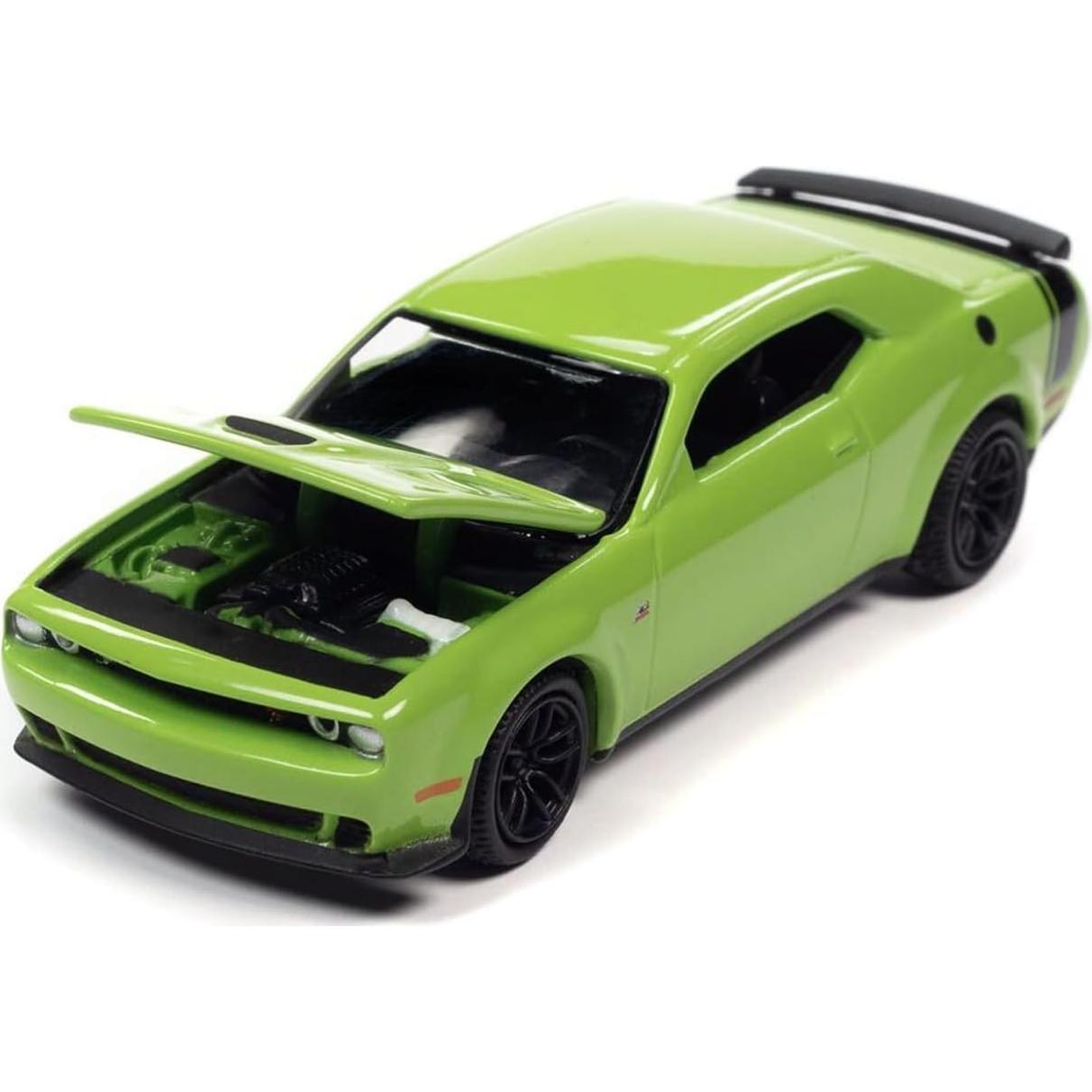 Auto World - Dodge Challenger Scat Pack 1:64 Sublime