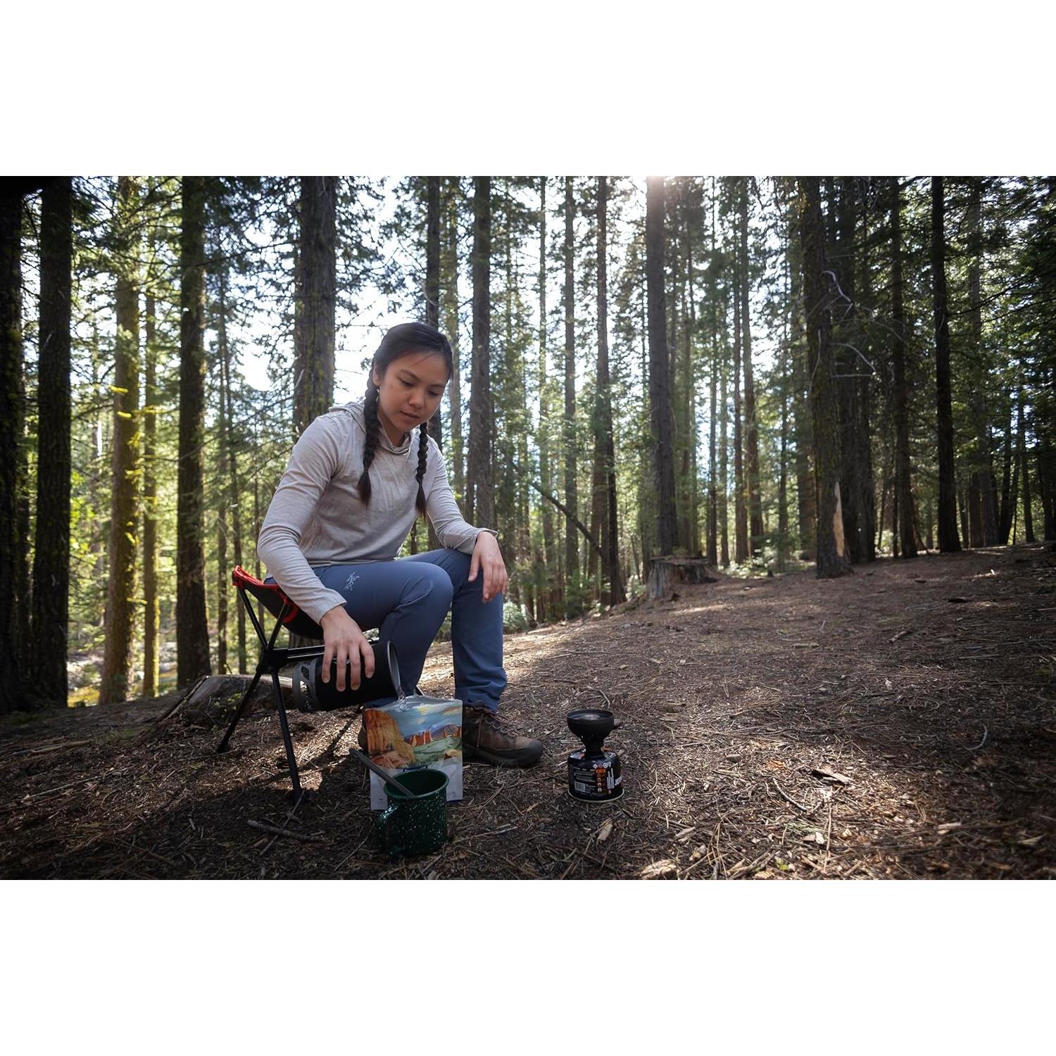 Taburete Solace ALPS Mountaineering Plegable 125 kg Negro/Rojo