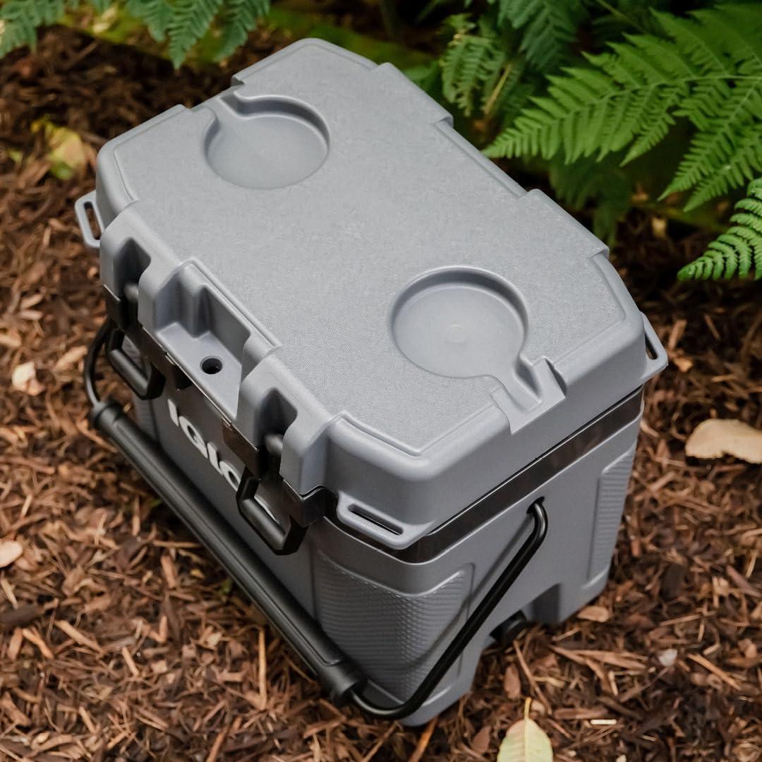 Hielera Aislada Igloo Trail Mate 25 QT Carbonite