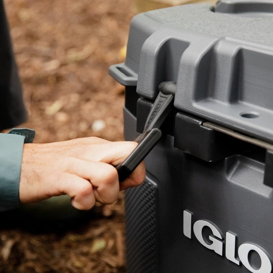 Hielera Aislada Igloo Trail Mate 25 QT Carbonite