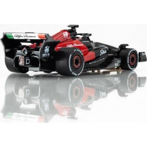 Coche de Slot AFX Alfa Romeo F1 Bottas #77 Escala 1/64