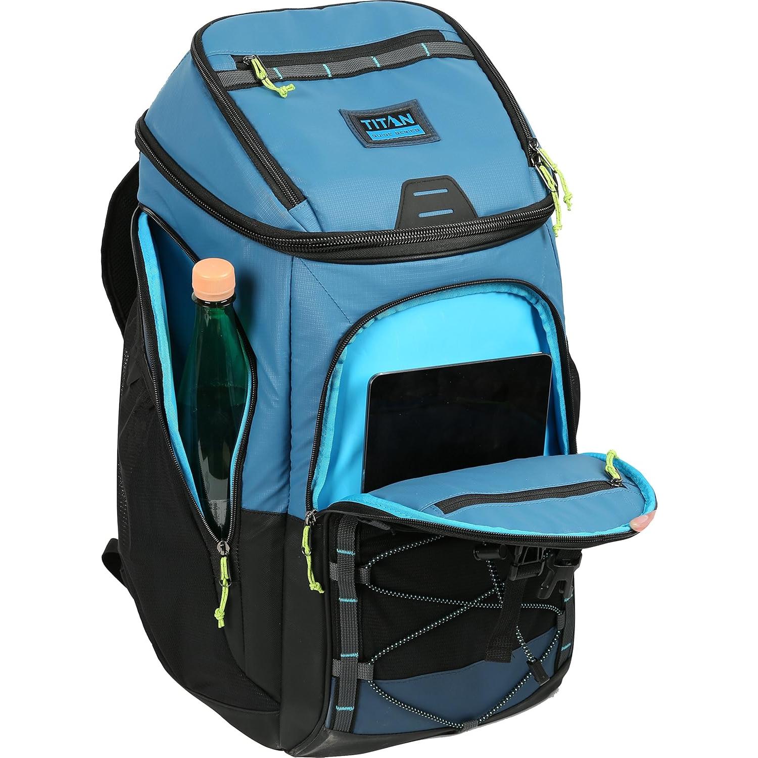 Enfriador de Mochila Titan Arctic Zone 30 Latas A Prueba de Fugas