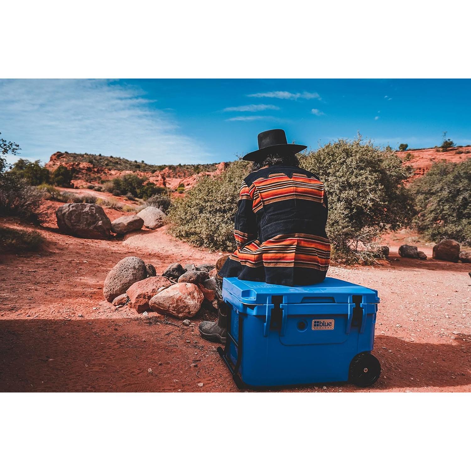 Enfriador de Hielo Blue Coolers Ice Vault 60 Cuartos Blanco