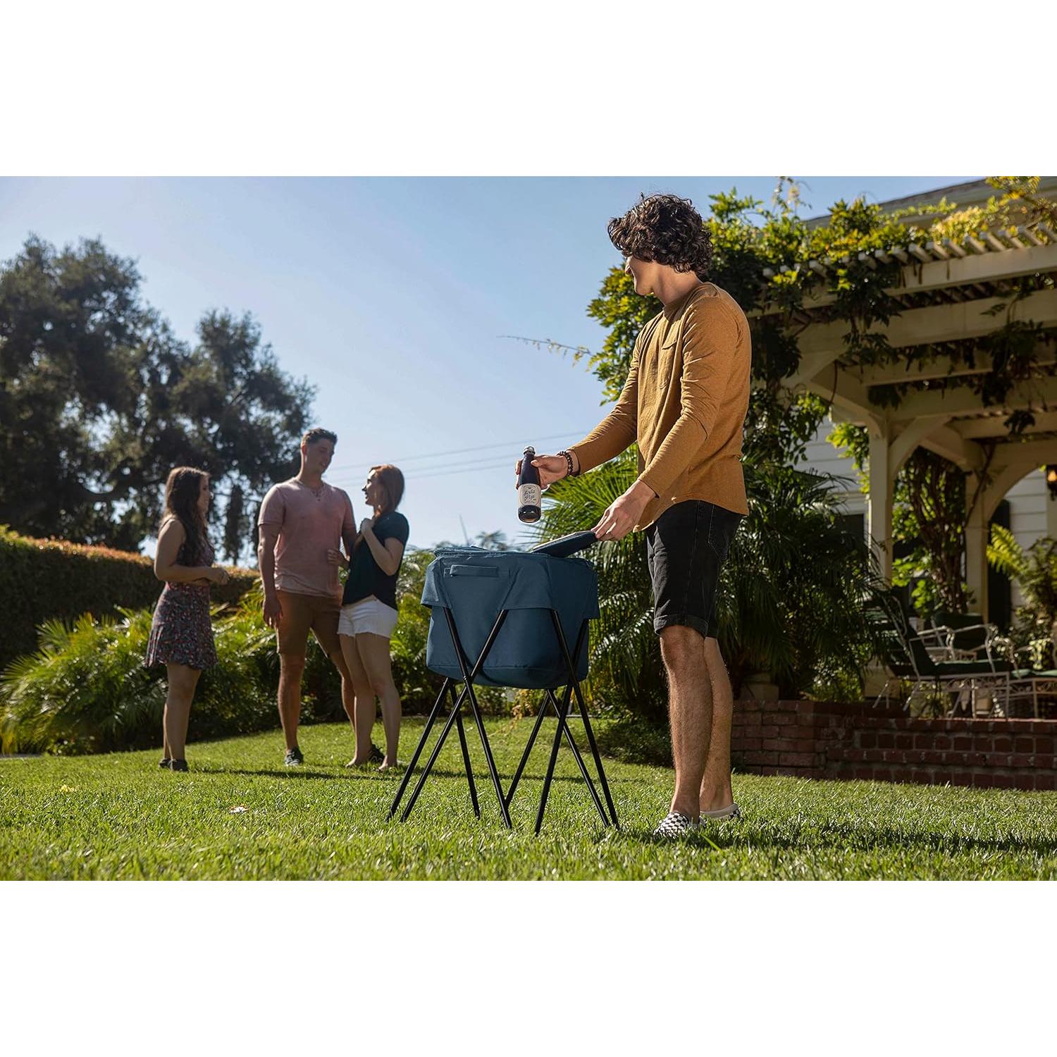 Cooler de Fiesta Camping Oniva con Soporte Plegable 48 Latas