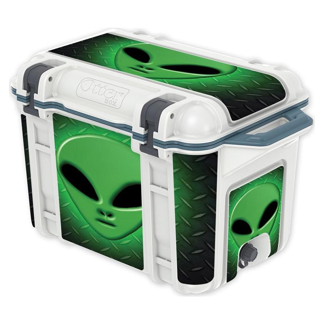Piel de Vinilo MightySkins para Enfriador OtterBox Venture 45 qt - Invasión Alienígena