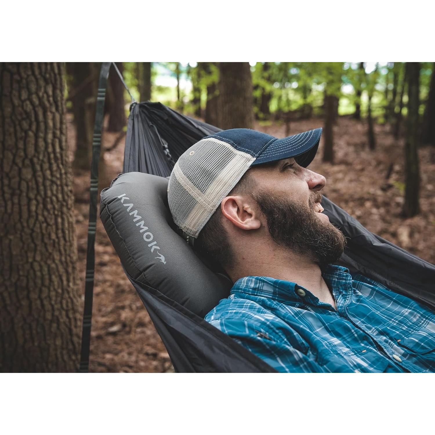 Almohada de Camping Kammok Puffin - Ergonómica y Compacta