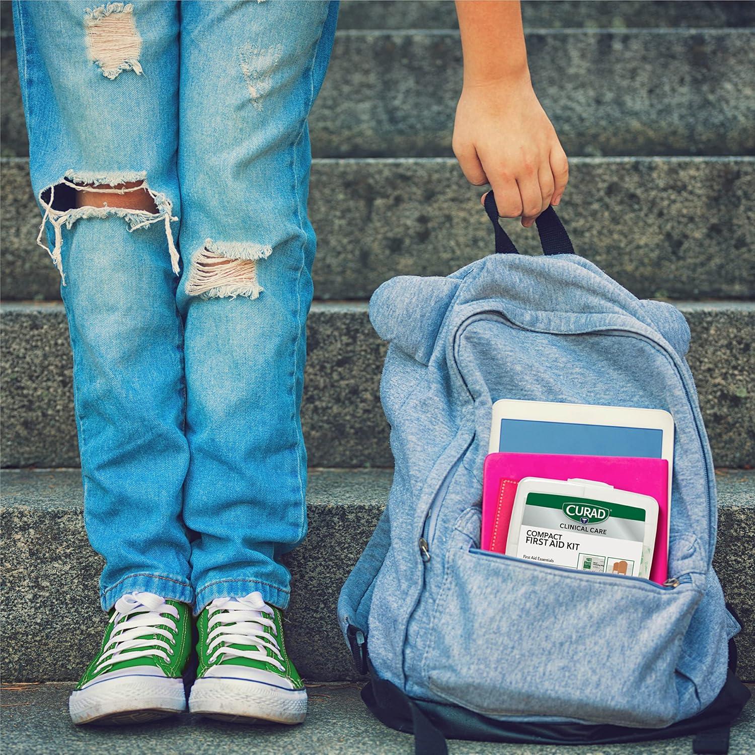 Kit de Primeros Auxilios Compacto CURAD 80 Unidades con Medicamentos