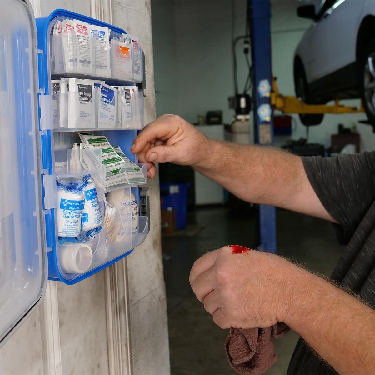 Kit de Primeros Auxilios 335 Piezas First Aid Only para 100 Personas