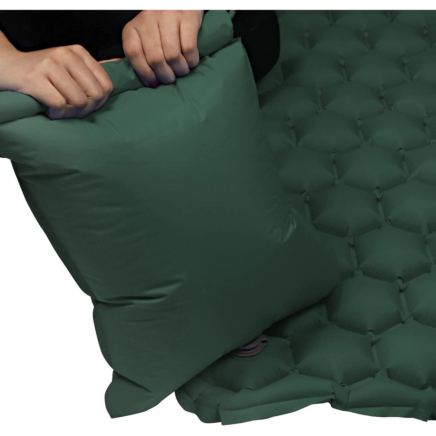 Colchón de Camping VOYAGGE Verde Oscuro Compacto y Ligero