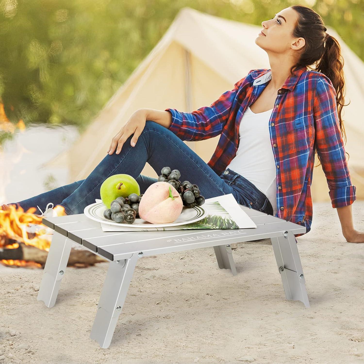 Ultralight Aluminum Mini Table, 66lbs/30kg Weight Capacity, Foldable Small Beach Table with Retractable Legs,Suitable for Picnic Camping Outdoor Hiking