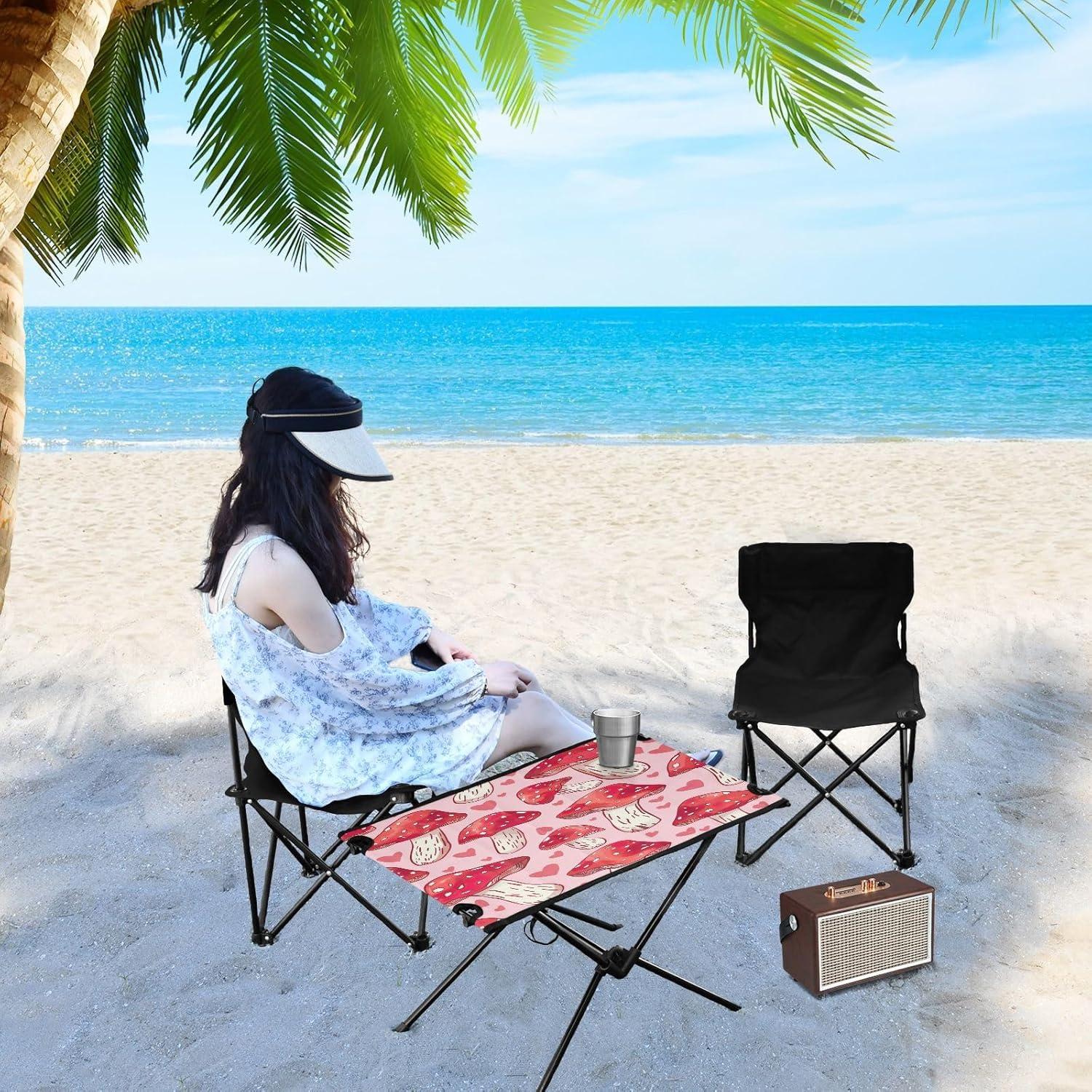 Red Mushroom Pattern Beach Camping Table, Easy Fold-Up Design & Portable with Carry Bag – Ideal for Outdoor BBQ, Picnic, Campsites