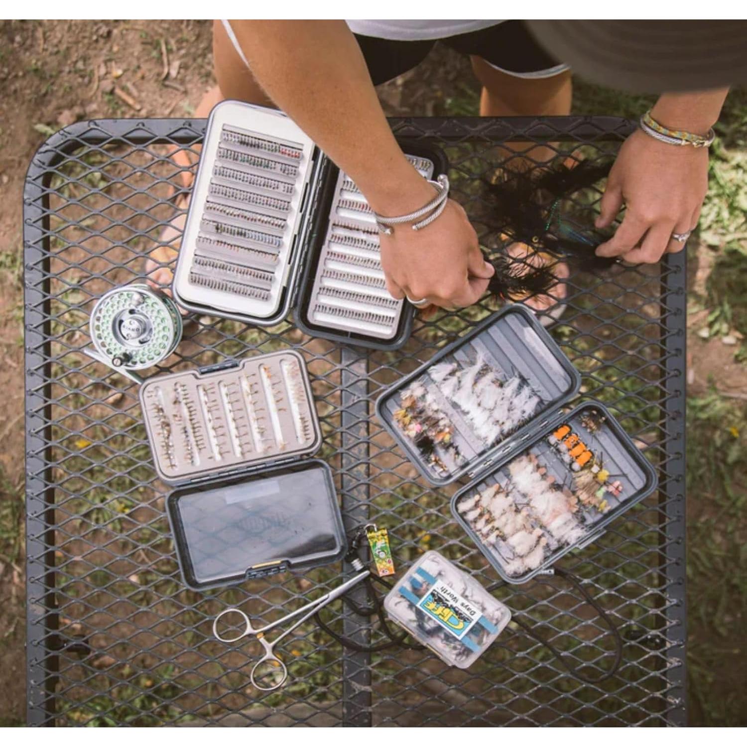 Mesa de Neumático TailGater Plegable Acero 58.42 cm Negra