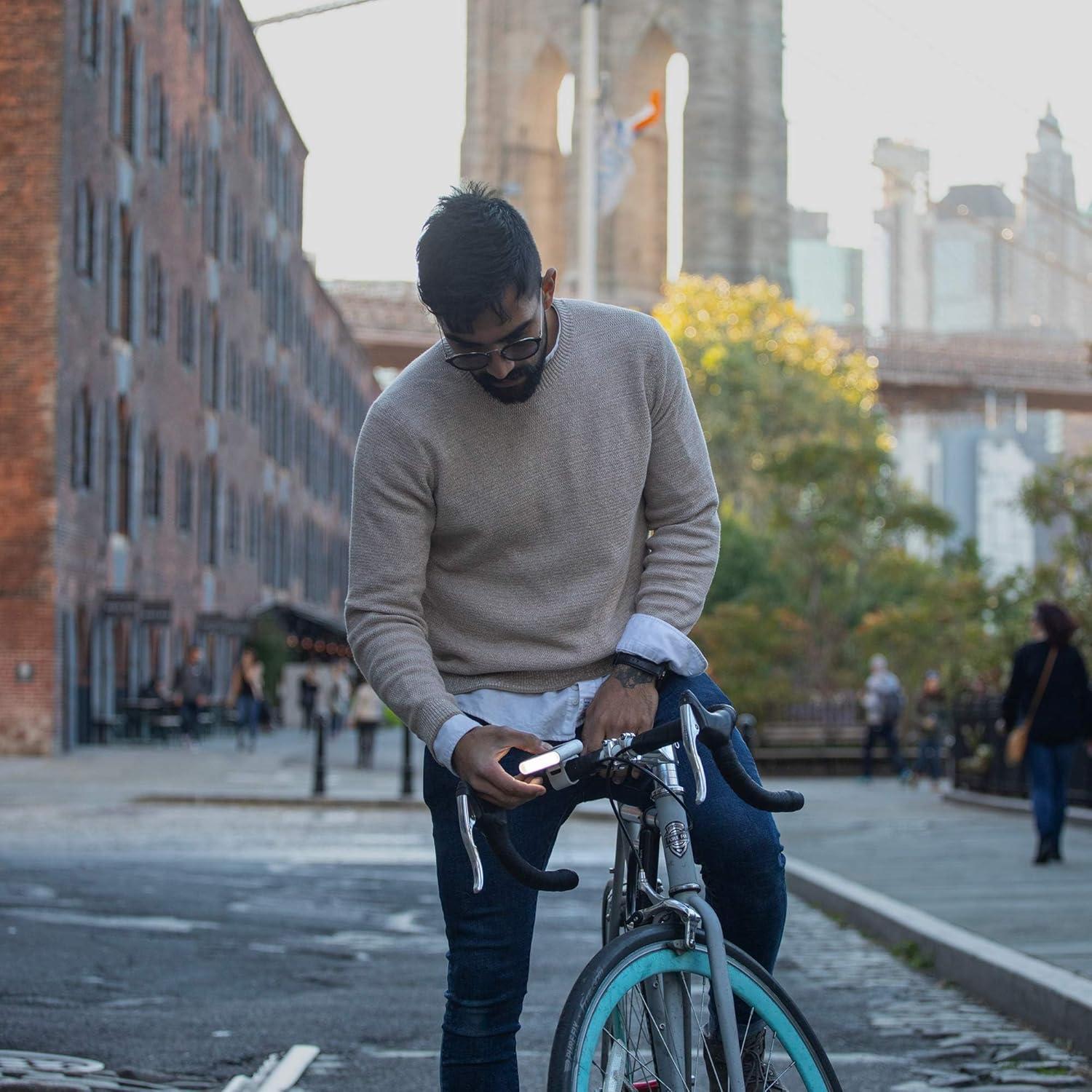 Conjunto de Luces de Bicicleta BioLite Luci | Faro 100 Lúmenes | Luz Trasera 40 Lúmenes RGB | Recargable Solar y USB | Impermeable IPX4