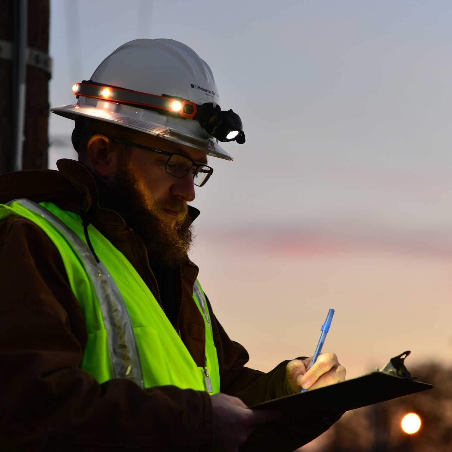 Linterna de Seguridad Princeton Tec EOS 360 165 Lúmenes IPX7