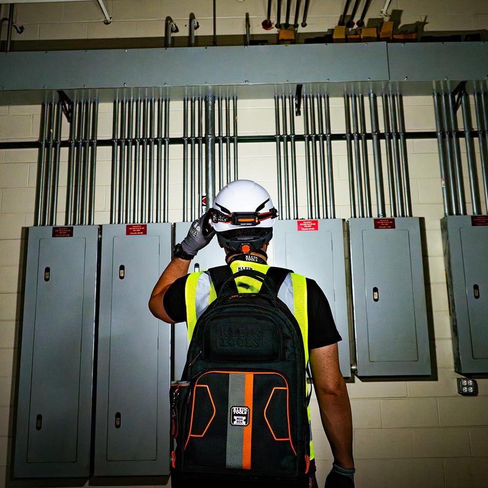 Linterna Frontal Recargable Klein Tools 575 Lúmenes LED