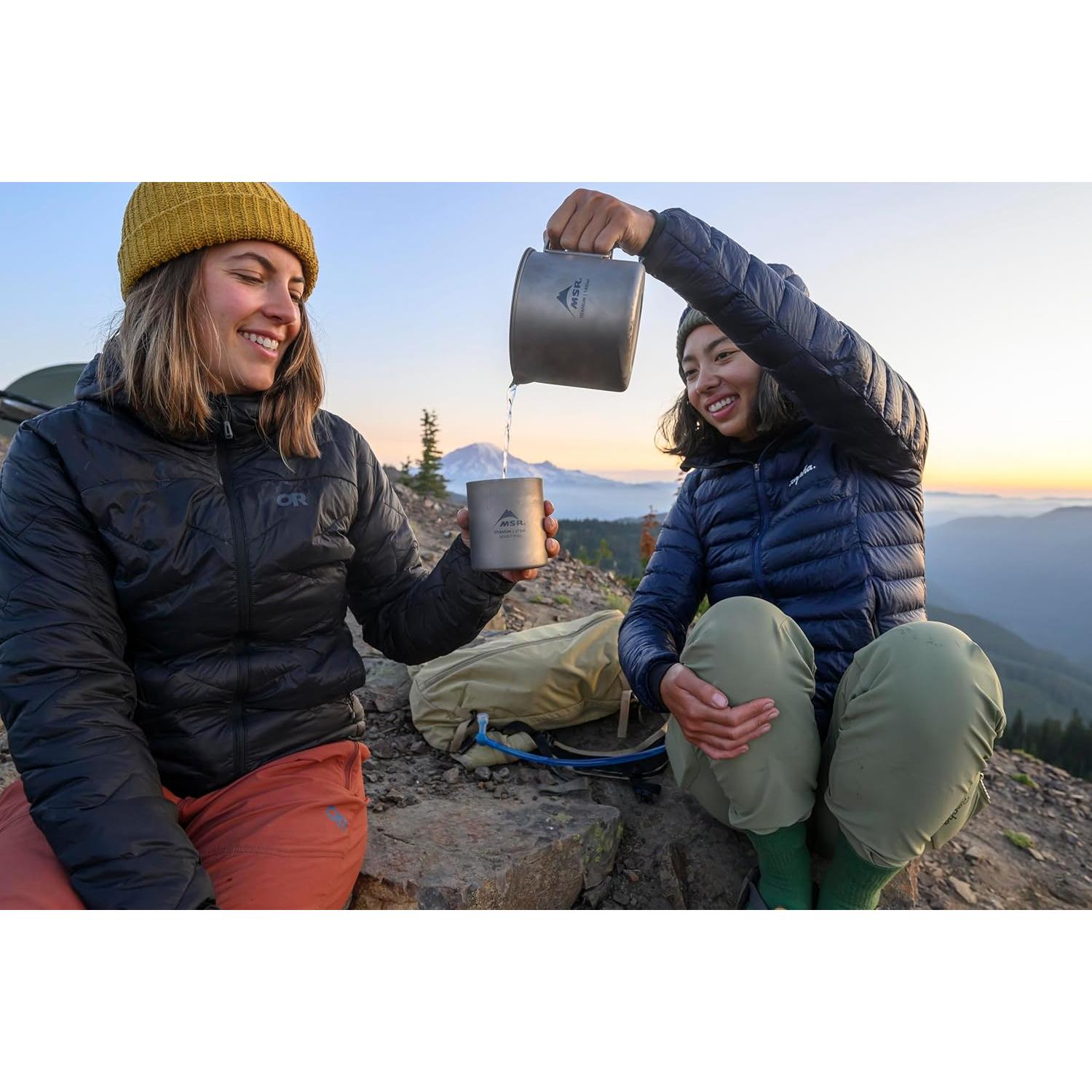 Taza de Campamento Doble Pared Titanio MSR 375 ml con Tapa