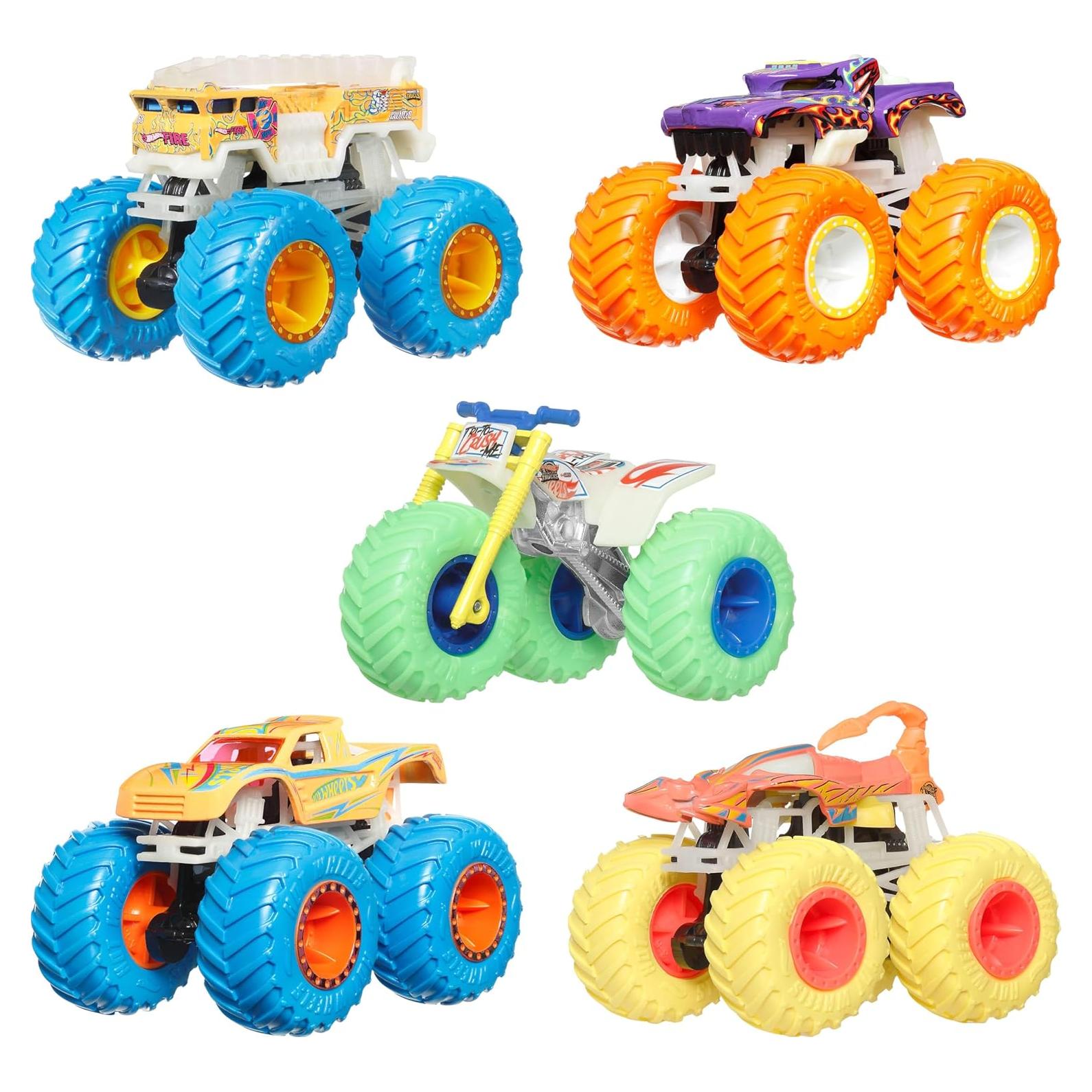 Hot Wheels Monster Trucks Auto Sorpresa 1:64 Brilla en la Oscuridad