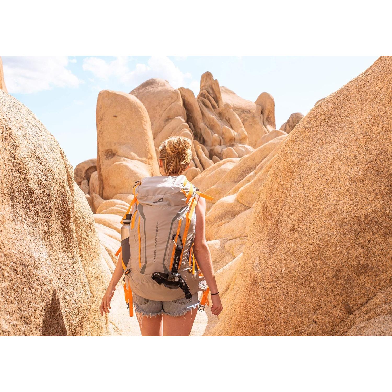 Mochila ALPS Mountaineering Baja 40L Gris/Albaricoque