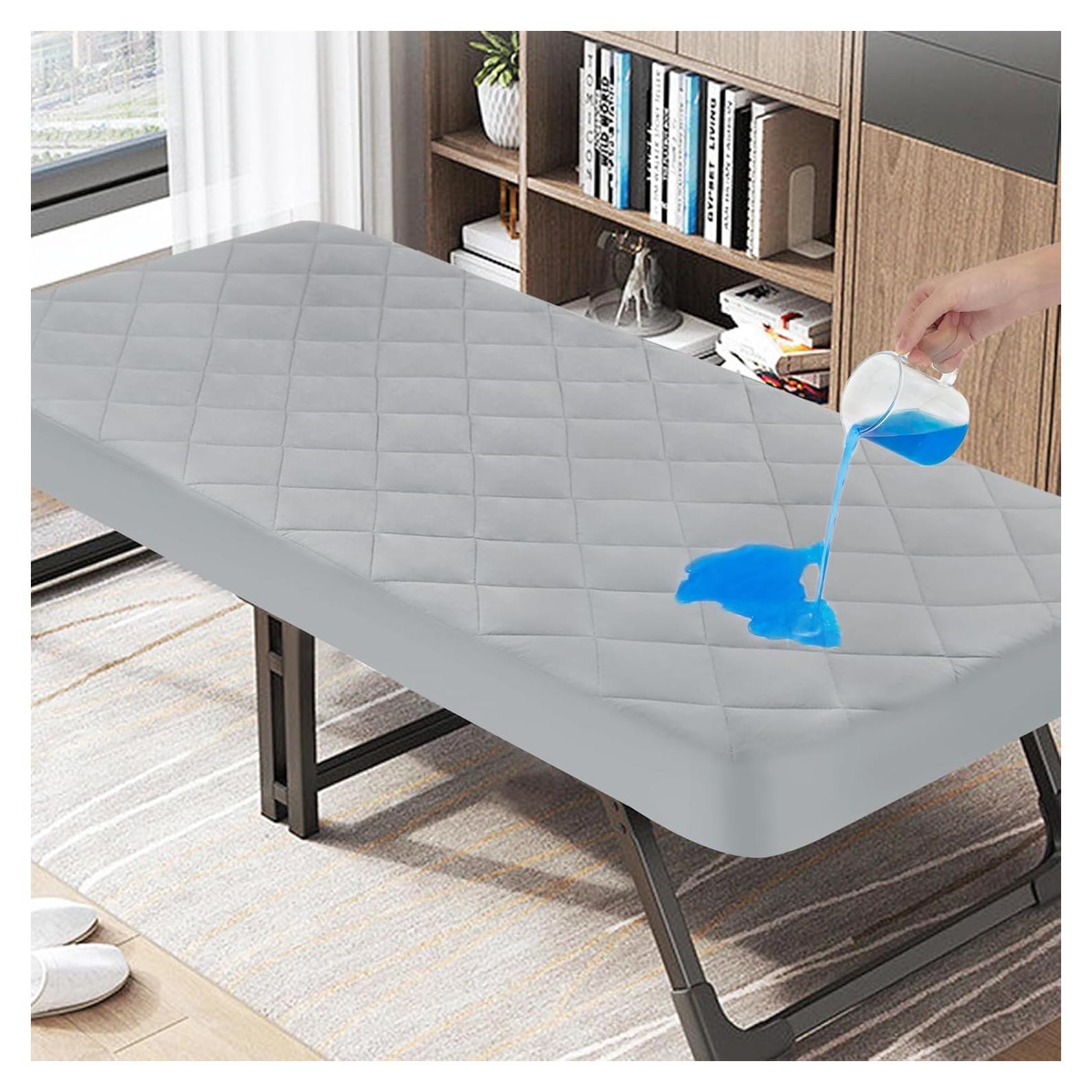 Protector de Colchón Acolchado Impermeable Magik & Kover 76x190 cm