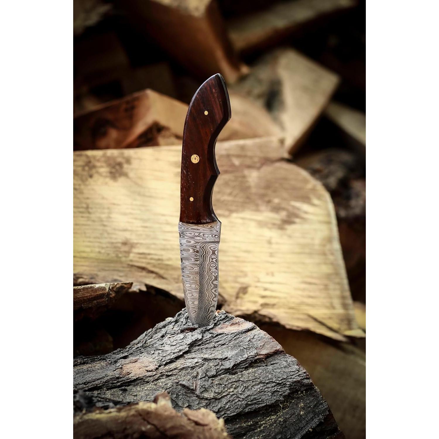 Cuchillo de Caza Bushcraft Damasco 24.13 cm con Funda de Cuero
