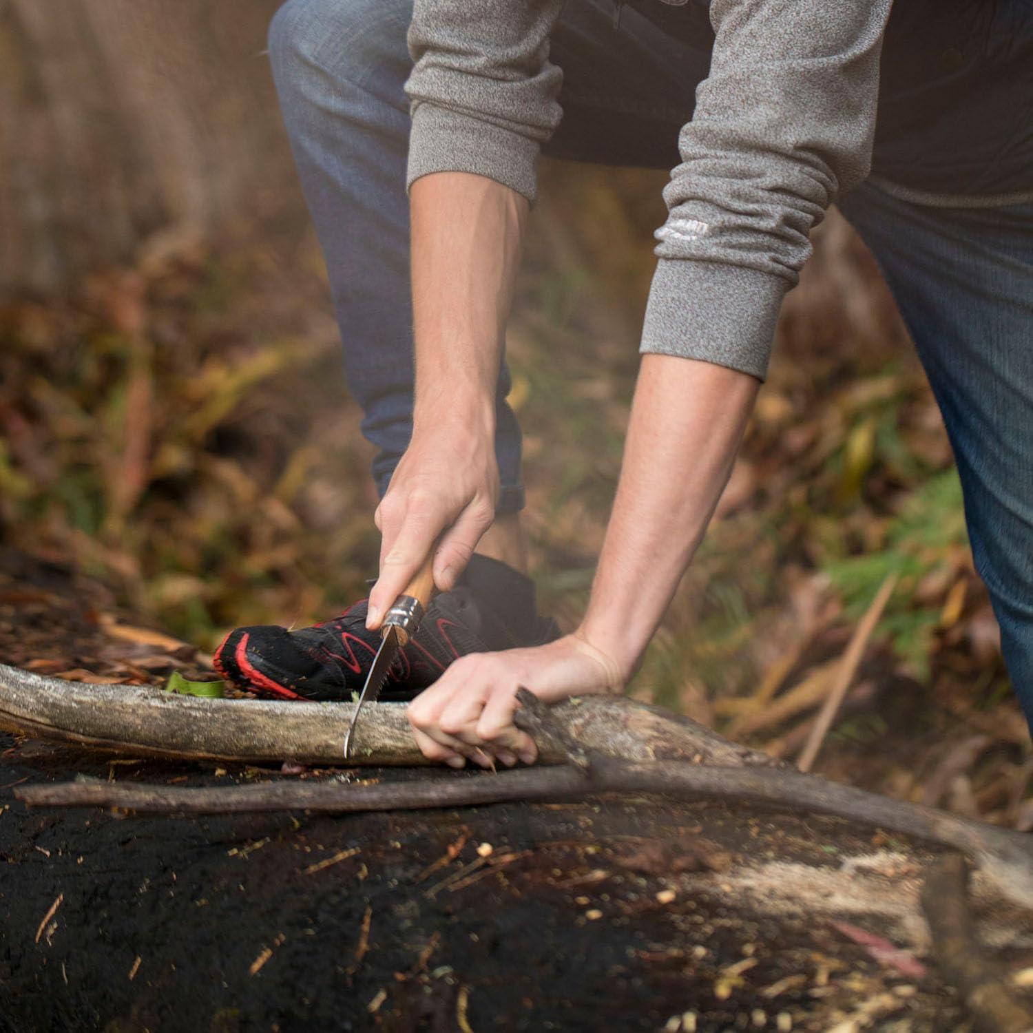 Sierra Plegable Opinel N°12 - Acero Carbono, Mango de Haya