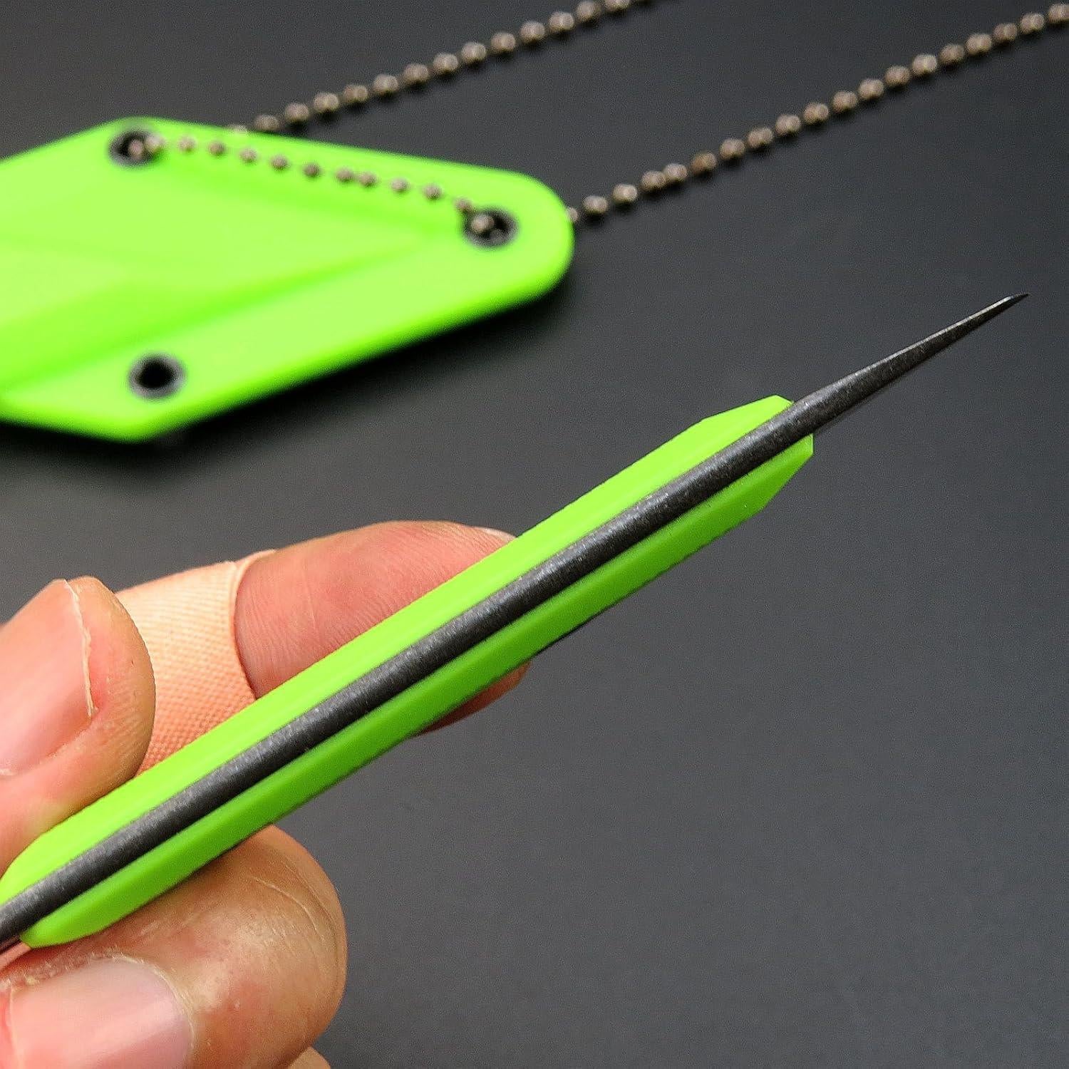 Cuchillo Fijo Ccanku C1146 EDC 8.7 cm Verde Claro con Funda