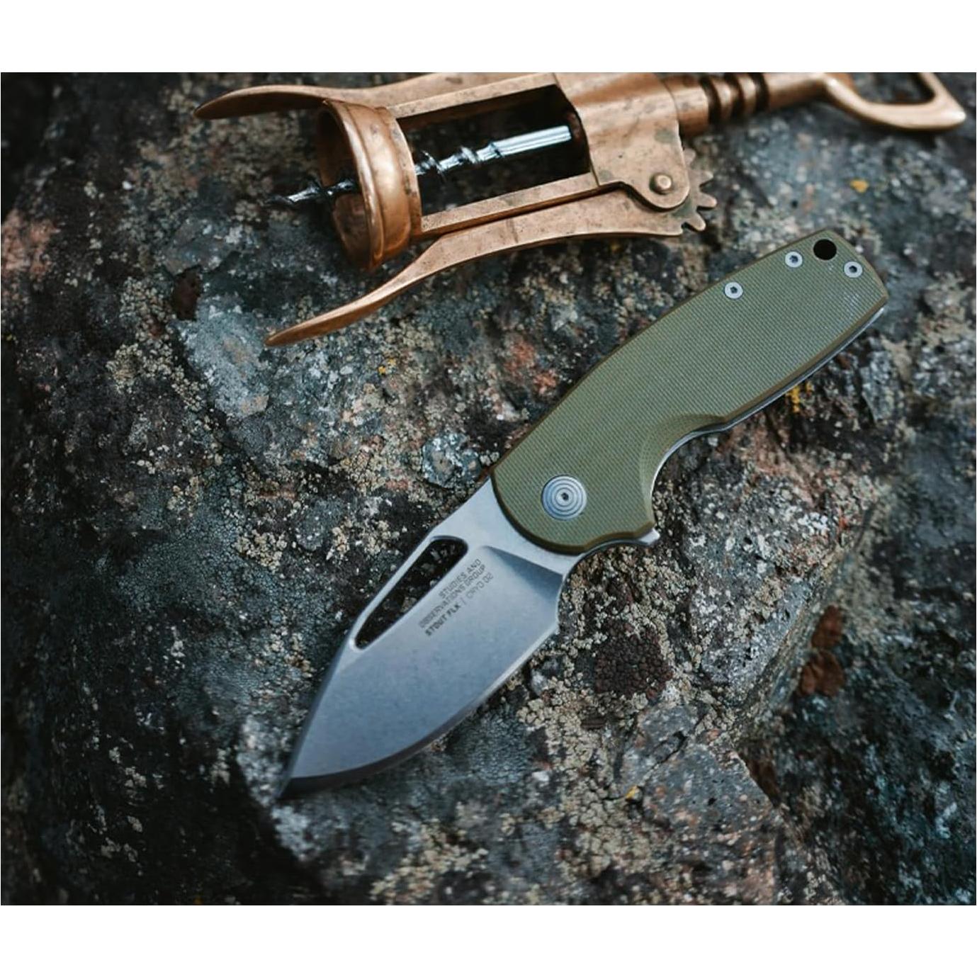 Cuchillo Plegable SOG Stout FLK Verde OD Acero CRYO D2