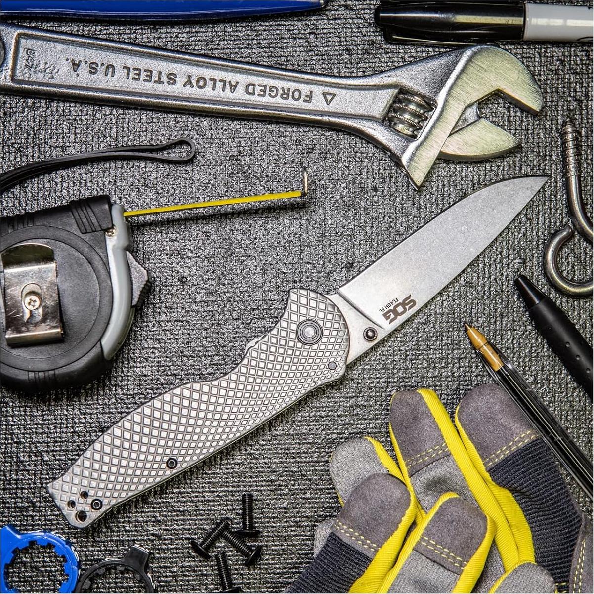 Cuchillo Plegable SOG Flash FL - Acero Inoxidable, 8.74 cm