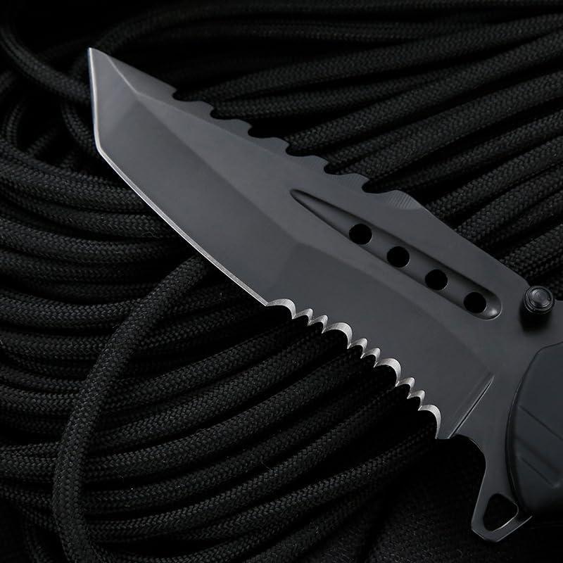Cuchillo Plegable DOOM BLADE 21.5 cm Hoja Serrada con Encendedor