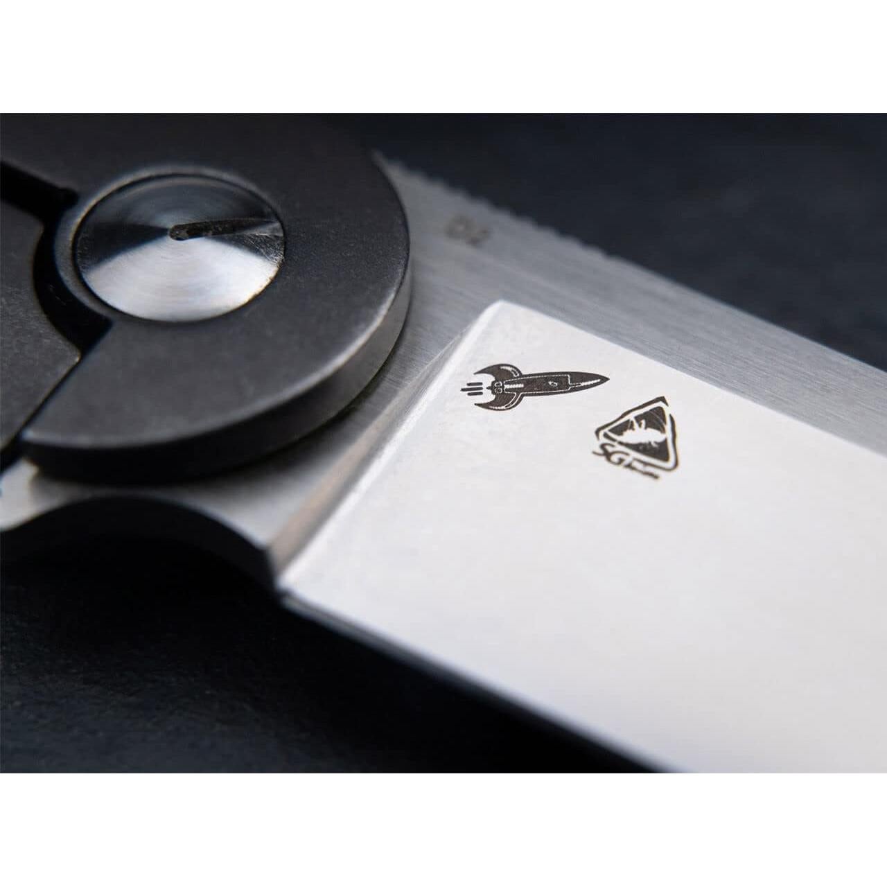 Cuchillo de bolsillo Boker Plus Suiseki D2 G10 10.7 cm