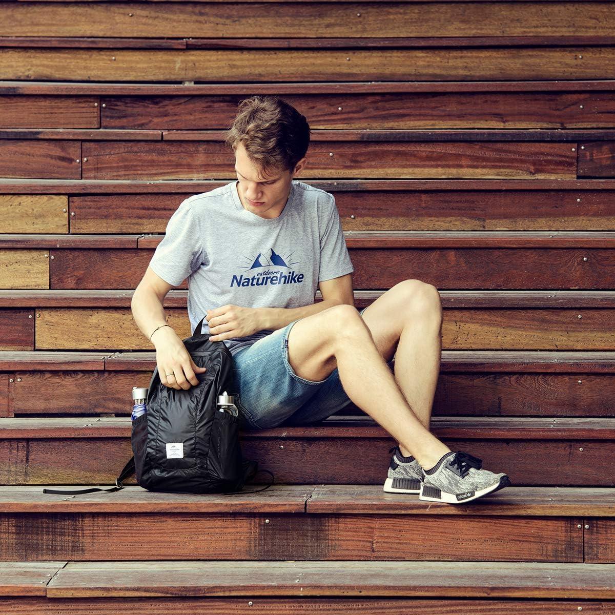 Mochila Ligera Naturehike 18L Impermeable Plegable Negra