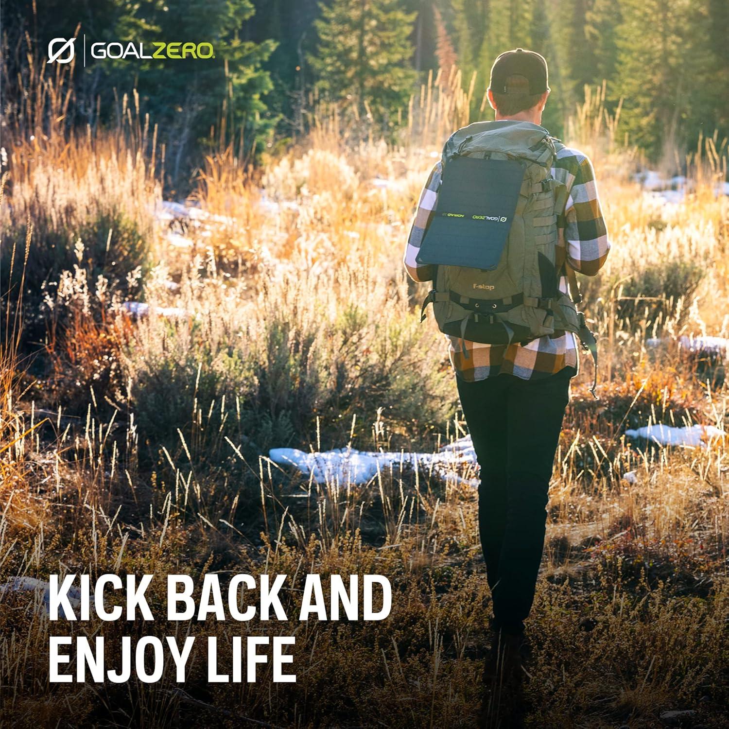 Panel Solar Plegable Goal Zero Nomad 10W USB para Viajes