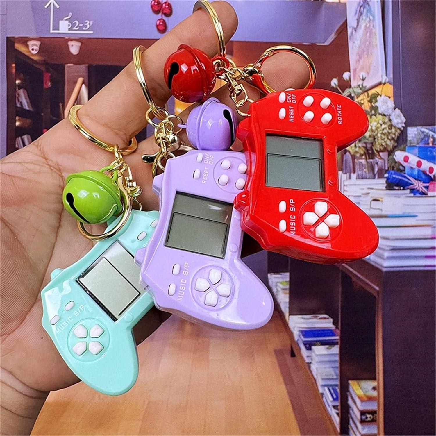 Retro Classic Game Console Pendant Keychain Playable Electronic Miniature Handheld Mini Games Machine with Keychain Ring Gift (K5)