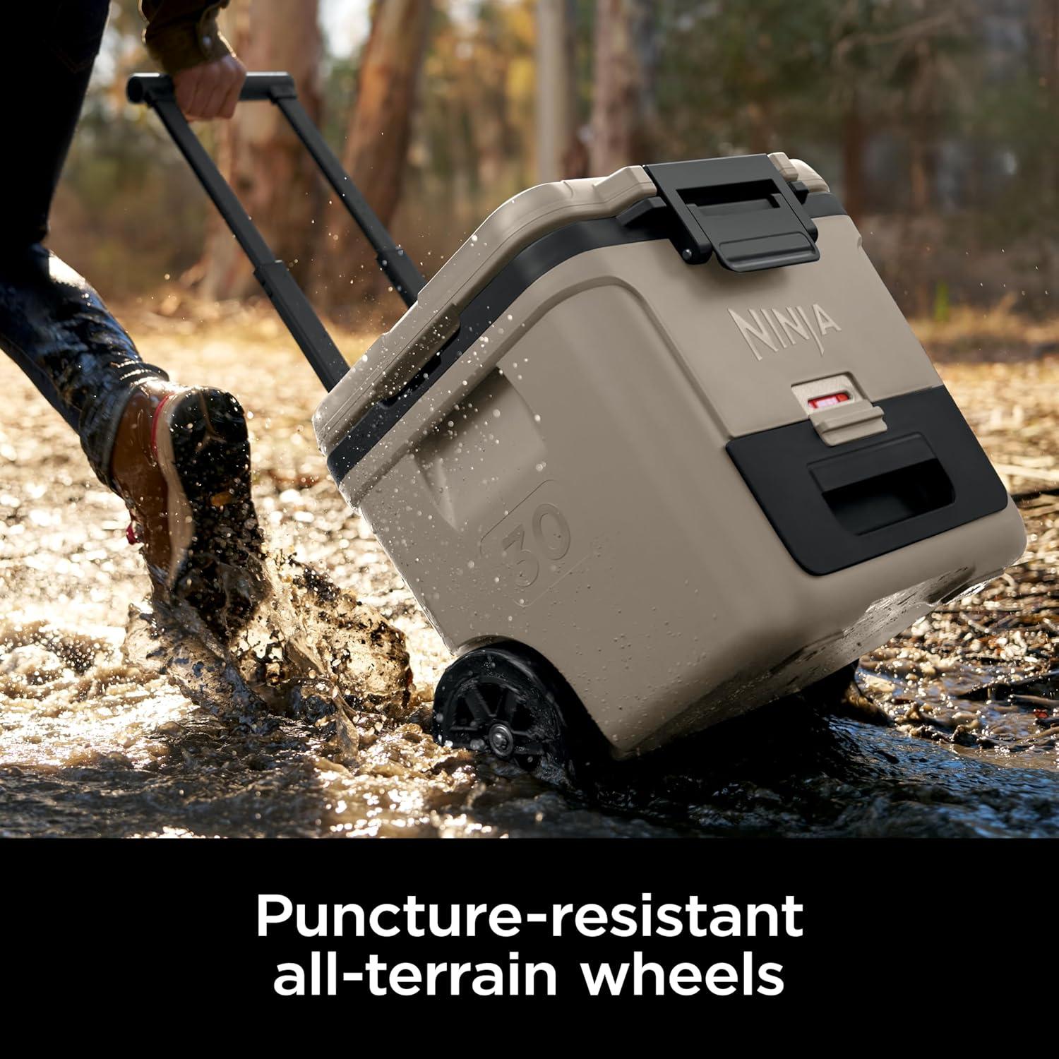 Cooler Ninja FrostVault 30QT Aislado con Ruedas Blanco