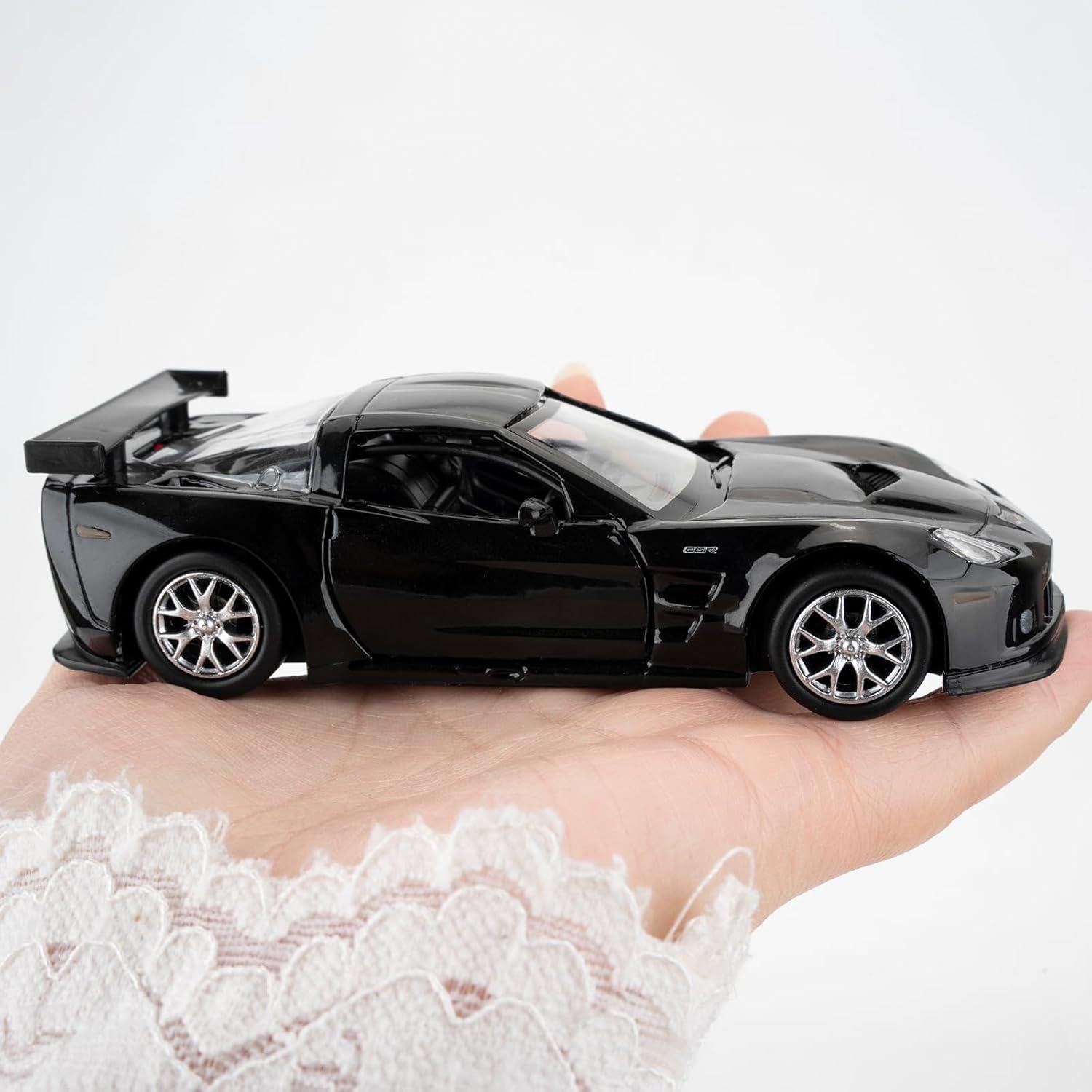 Coche de Juguete Chevrolet Corvette C6R 1/36 RMZ City Retroceso