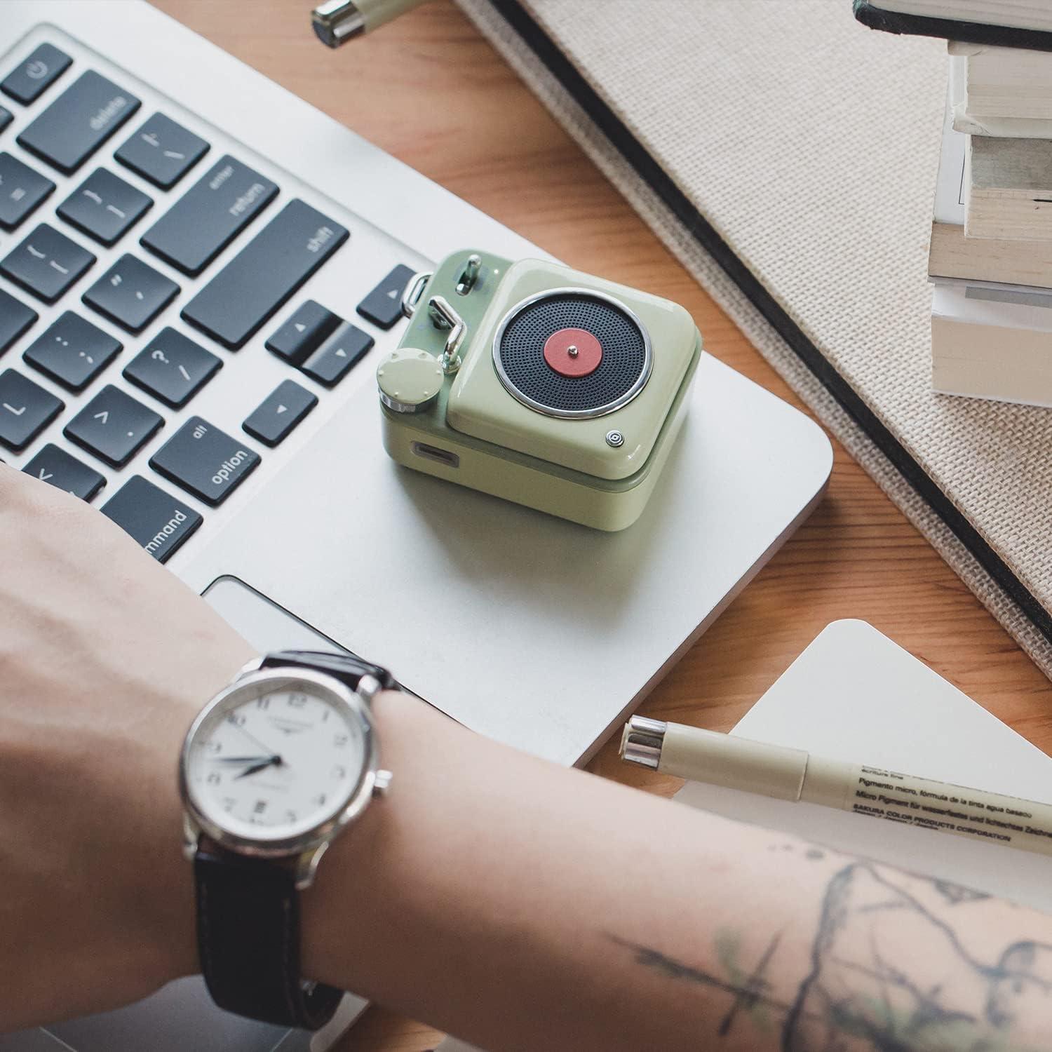 Altavoz Bluetooth MUZEN Botón Retro Verde Compacto 6.35cm