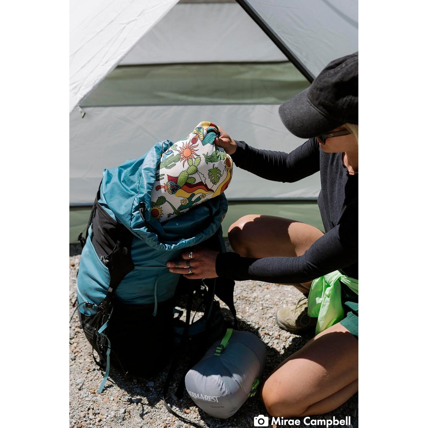 Therm-a-Rest Compressible Cinch Camping and Backpacking Pillow, Small - 12 x 16 Inch, Desert