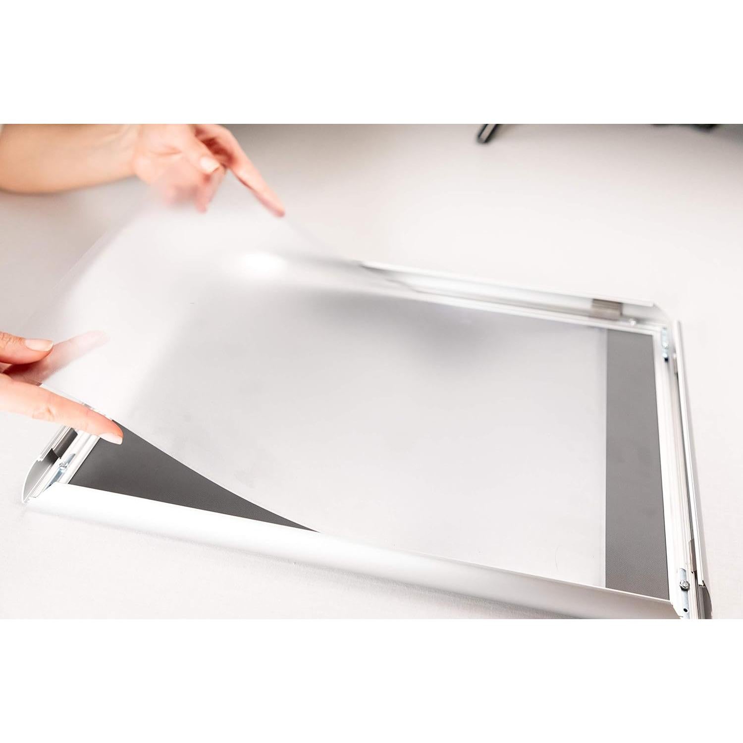 Marco de Certificado BNV Negro 21.6x27.9 cm Antirreflejo