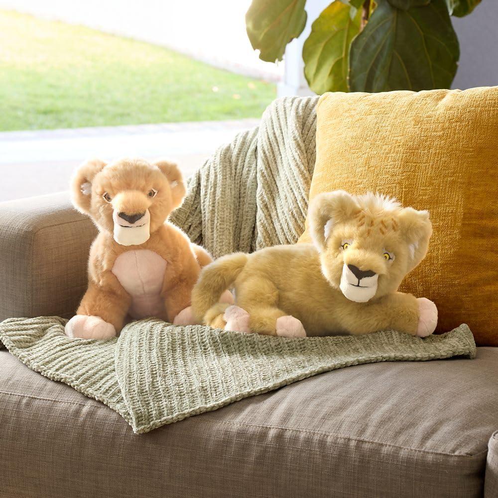 Peluche Joven Mufasa Disney 2024 - 27 cm Detalles Bordados