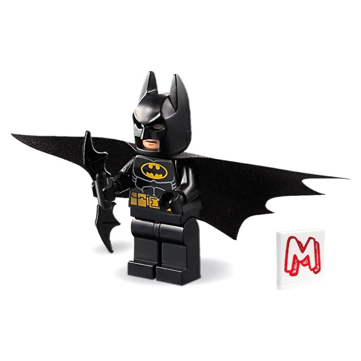 Minifigura LEGO Super Héroes DC Batman 76158 - Traje Negro