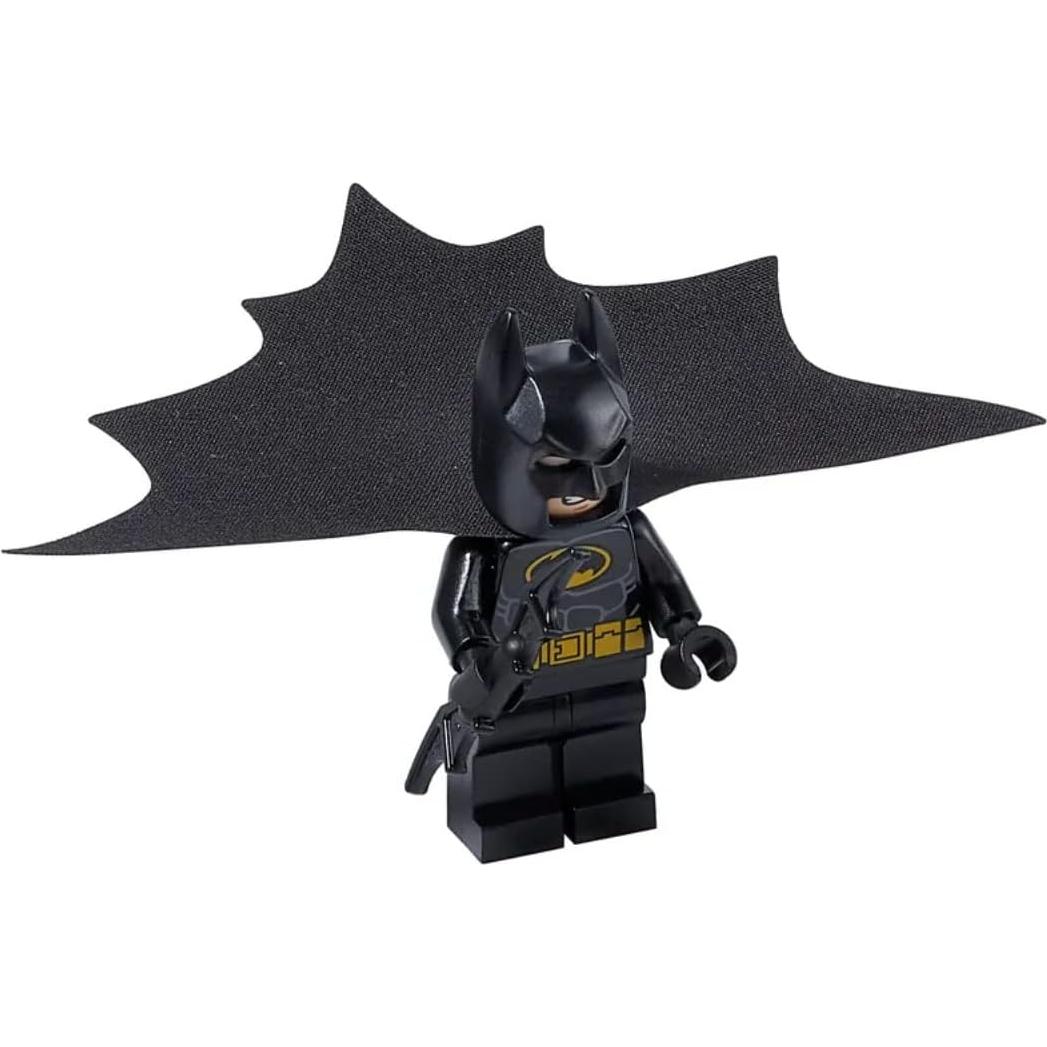Minifigura LEGO Super Héroes DC Batman 76158 - Traje Negro