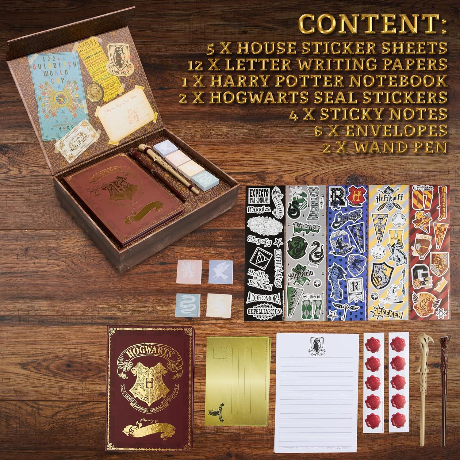 Juego de Papelería Harry Potter con Cuaderno y Plumas de Varita