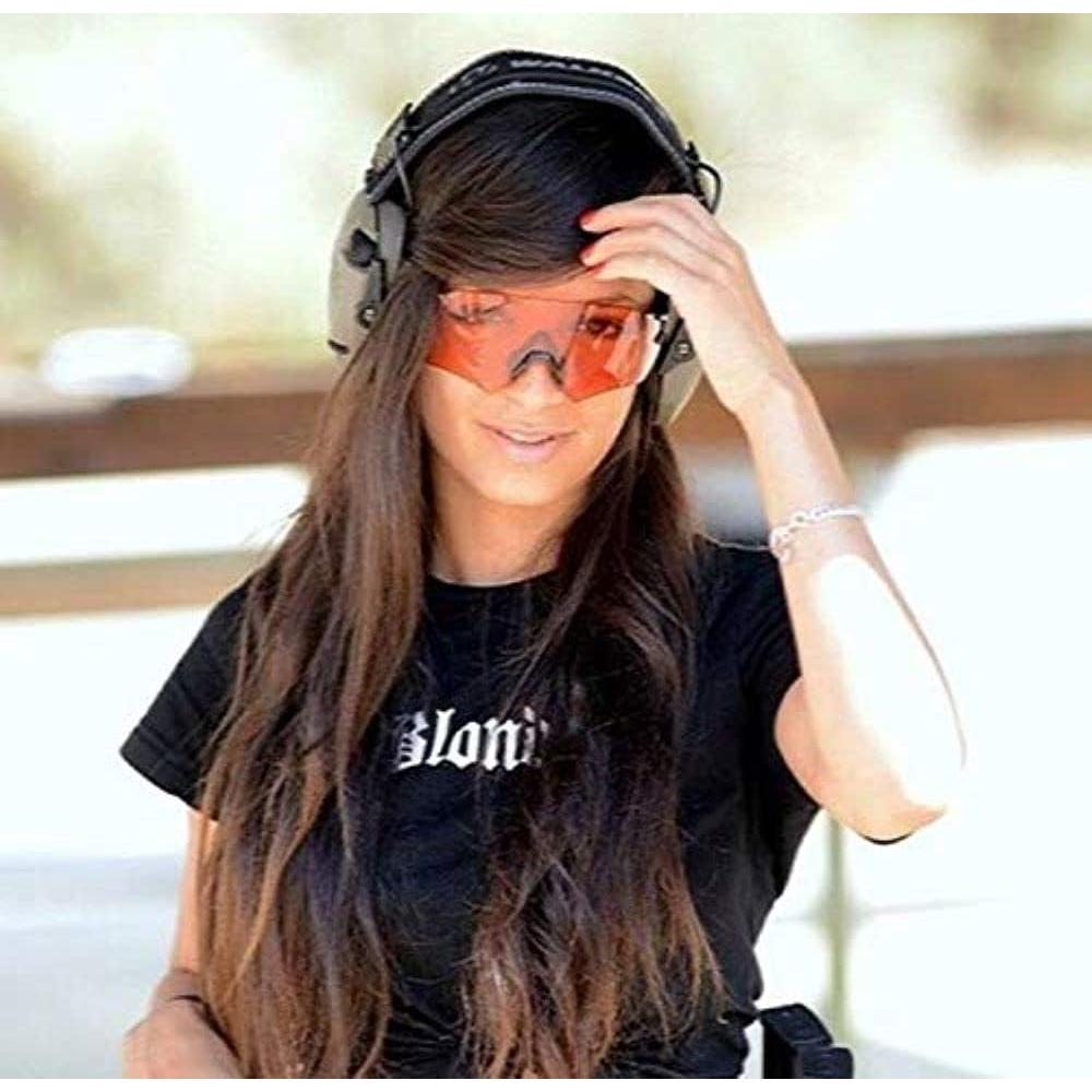 Herramienta 19-en-1 Real Avid y Auriculares Walker's Razor Slim